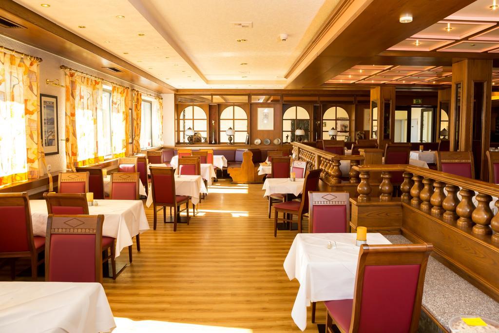 Wohlfuehlhotel Der Jaegerhof Willebadessen Eksteriør billede
