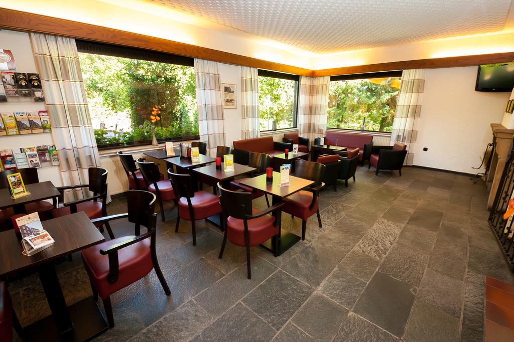 Wohlfuehlhotel Der Jaegerhof Willebadessen Eksteriør billede